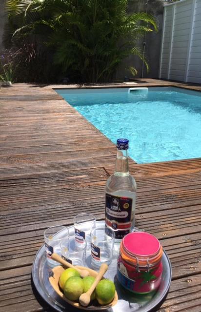 Villa Avec Piscine Privee แซงต์-ฟรองซัวส์ ภายนอก รูปภาพ
